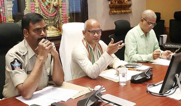 తిరుమలలో పర్యావరణ సమస్యలతో పాటు వాహనాల రాకపోకలు నానాటికీ పెరుగుతున్న దృష్ట్యా తిరుమల ఇంటిగ్రేటెడ్ ట్రాఫిక్ మేనేజ్‌మెంట్ సిస్టమ్ (టిఐటిఎంఎస్) తక్షణమే అవసరమని టీటీడీ అడిషనల్ ఈవో సీహెచ్ వెంకయ్య చౌదరి అన్నారు.