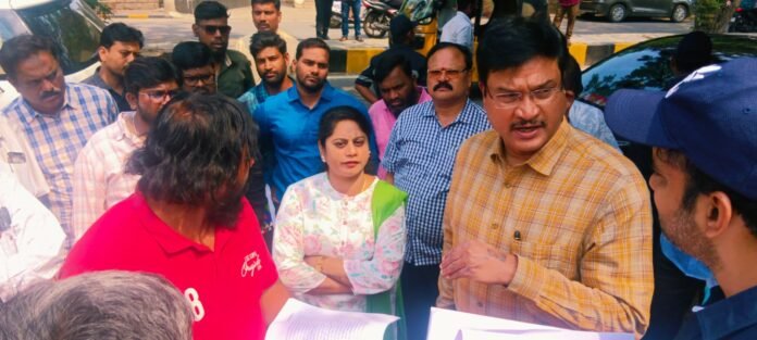 Immediate response to local complaints. Field level investigation along with GHMC officials.. Guaranteed to look into the matter of the place and confirm..