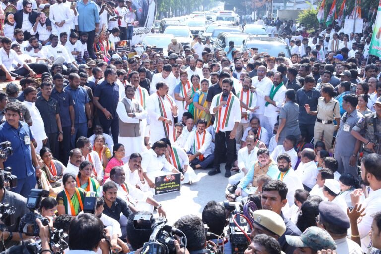 ఛలో రాజ్ భవన్ కార్యక్రమంలో పాల్గొన్న చిగిరింత పారిజాత నర్సింహా రెడ్డి..