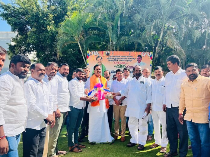 On the occasion of New Year, Badugu, Asha Jyoti of weaker sections, MLA Mal Reddy Rangareddy, the darling of Ibrahimpatnam.