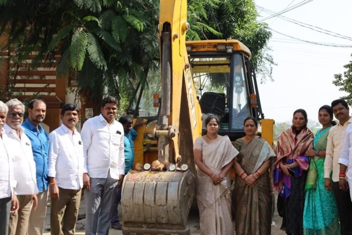 Mayor who started the works The construction works of 27th Division in Nadar Gul,