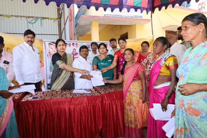 Programs in Badung Pate, Almals Guda..