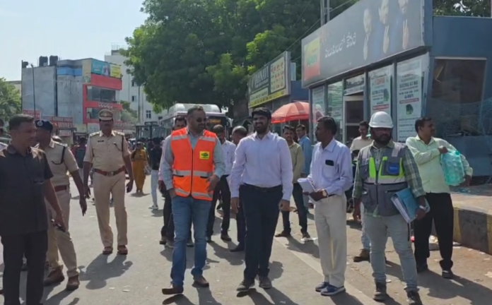 In this context, Commissioner R.V. who inspected the bus stops. Karnan..