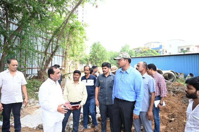Tours various areas in Serilingampalli constituency..