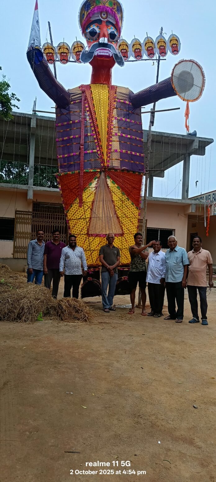 A large number of colony members participated..